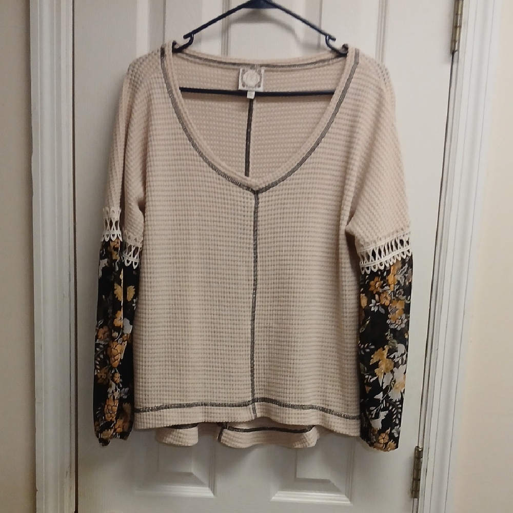 TRUE SELF Cream Waffle Knit Top with Floral Sheer Sleeves Size L